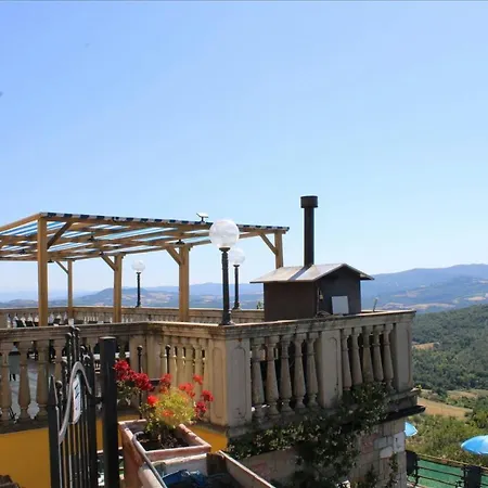 Lo Scricciolo * Montecastelli Pisano