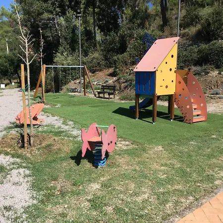 Lo Scricciolo Apartment *