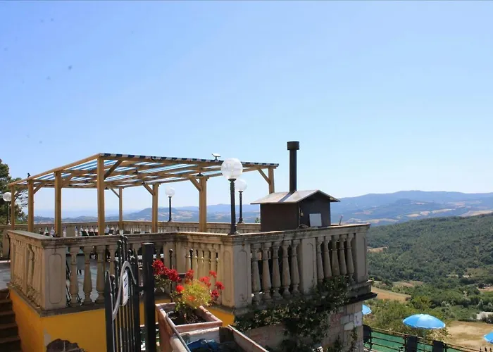 Lo Scricciolo * Montecastelli Pisano
