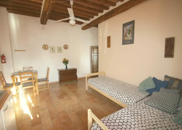 Lo Scricciolo Appartement *